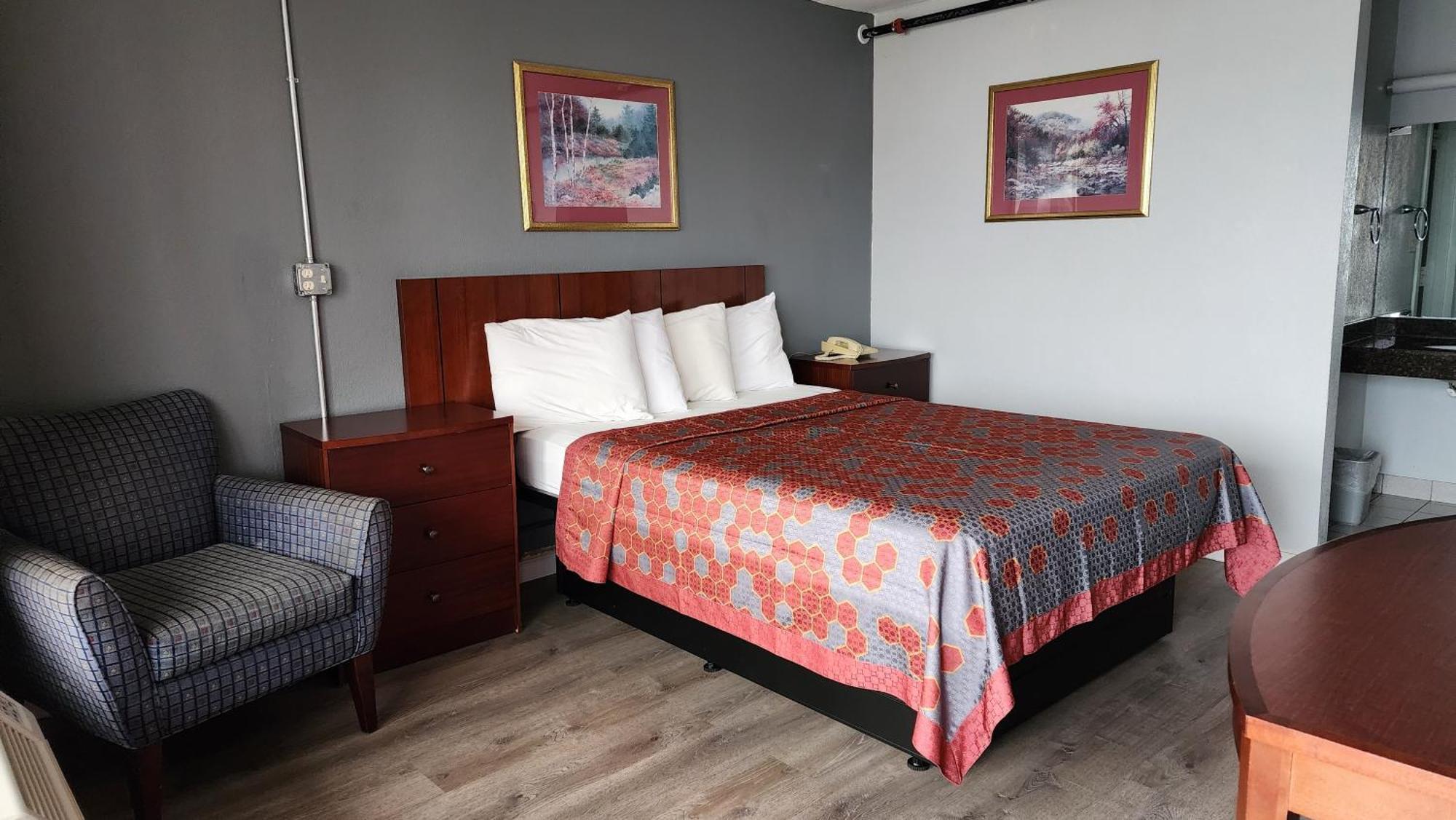 Starway Inn 랜싱 외부 사진
